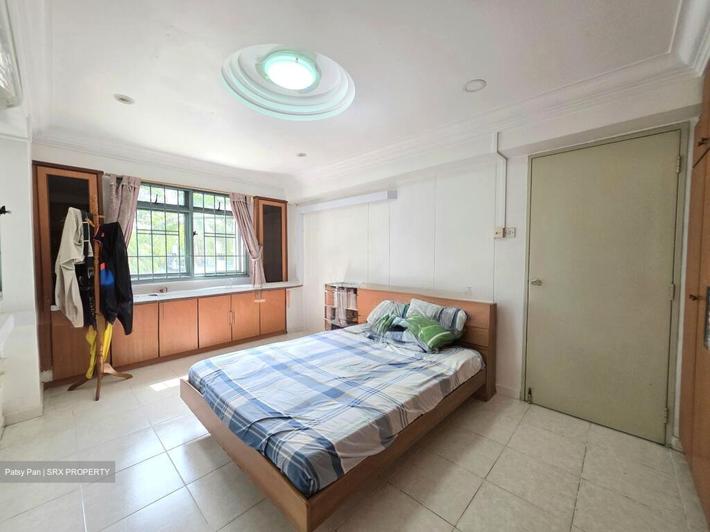 Blk 458 Choa Chu Kang Avenue 4 (Choa Chu Kang), HDB Executive #525119541
